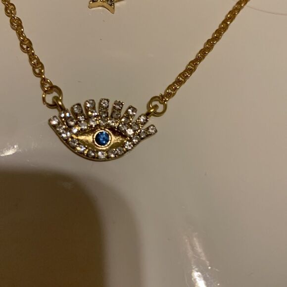 BoHo layered Crystal pendant goldtone choker - Picture 3 of 8